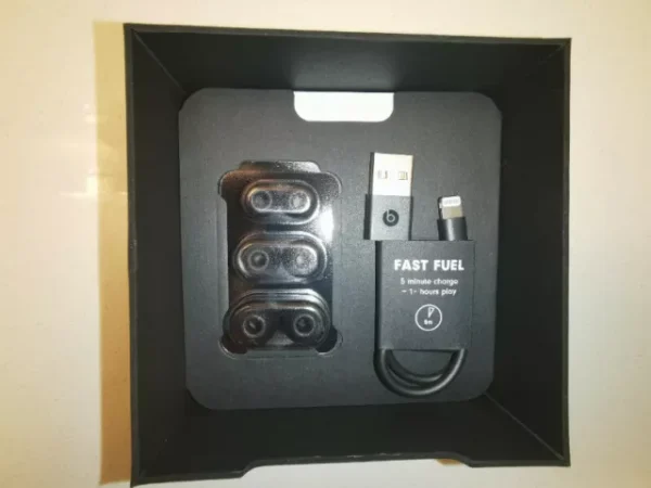 POWERBEATS HIGH PERFORMANCE WIRELESS EARPHONES (4TH GEN) - Image 3